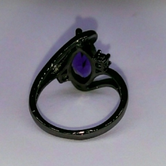 🎀18k Black Gold Amethyst Ring - Picture 5 of 8